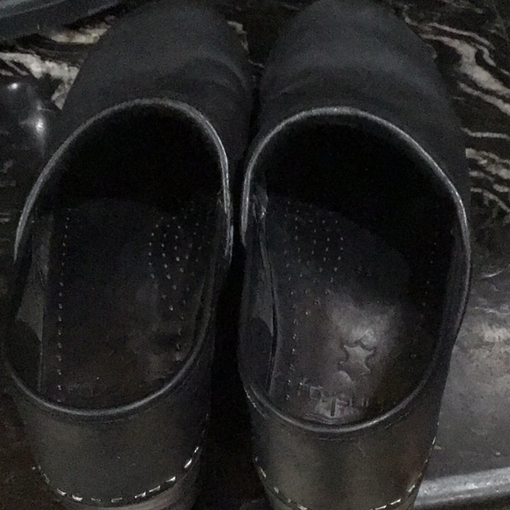 Dansko clogs - Picture 7 of 8